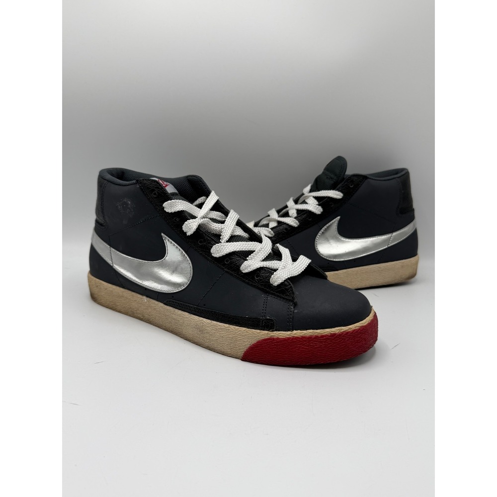 Nike Blazer High 315877-001 Anthracite Silver Red Mens Sz 12 Pre-Owned No Box